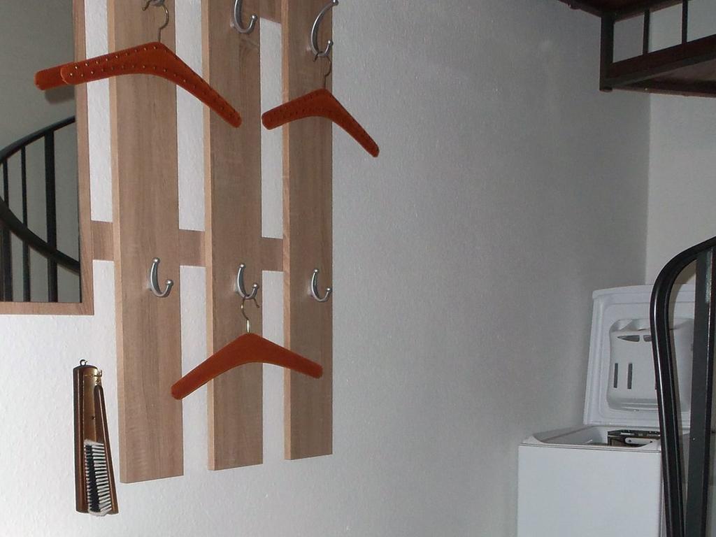 Ferienwohnung Kapitein Hooksiel Buitenkant foto